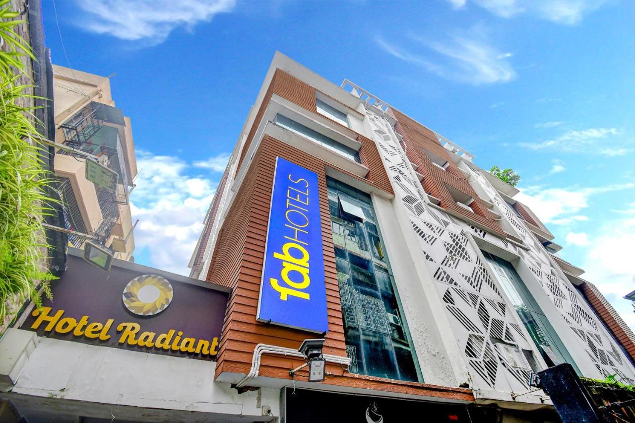 Hotel Radiant Calcuta Exterior foto